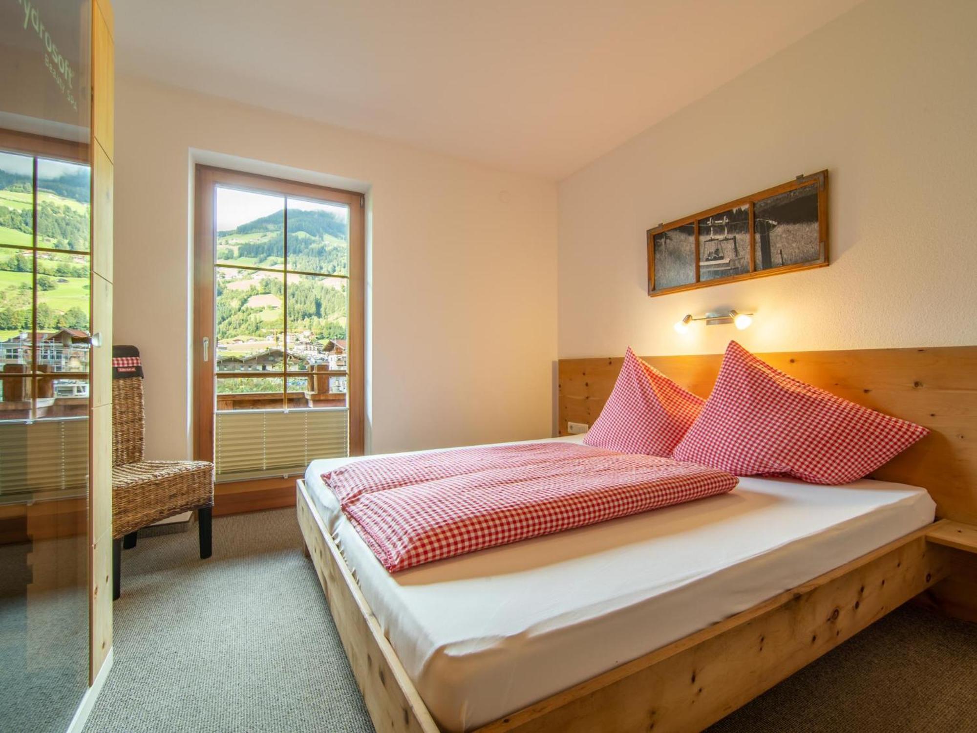 Blick Zum Mayrhofen 齐勒河谷的拉姆绍 外观 照片
